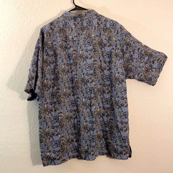 Vintage Style Shirts w/ front pocket - Picture 5 of 5